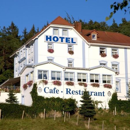 Waldhotel & Restaurant Bergschlosschen Hetzdorf Экстерьер фото